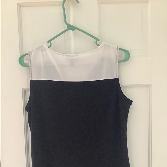 Black and white, professional top - Picture 2 of 3